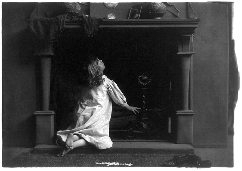 Illustration for article titled Vintage Santa